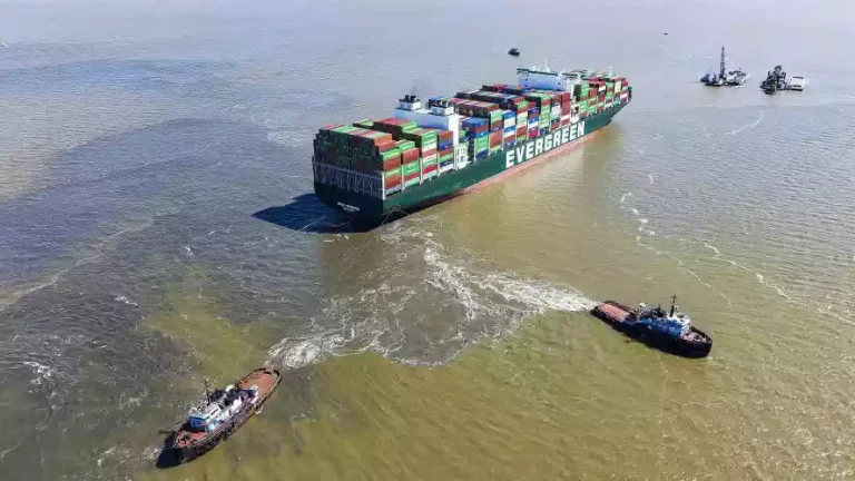 Un pétrolier de la Guinée équatoriale se dirigeant vers Malte a coulé ce matin