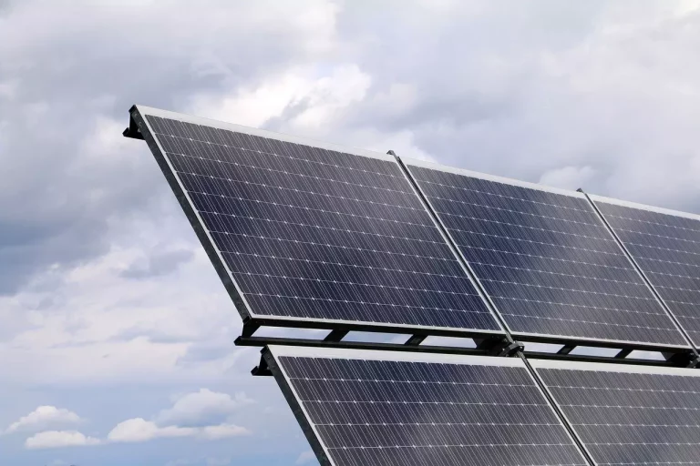 Trois nouvelles centrales solaires dans le grand nord après Guider et Maroua